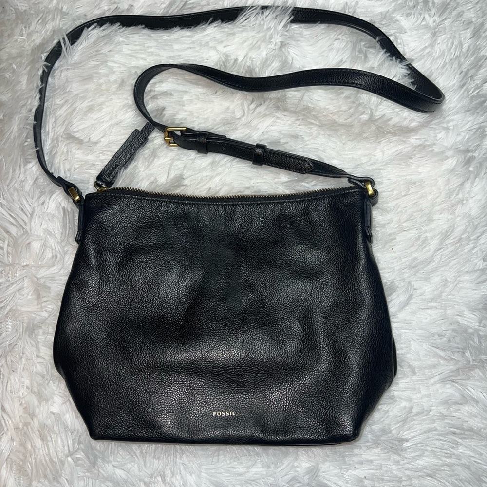 Fossil Black Leather Shoulder Bag with Long Adjustable Strap